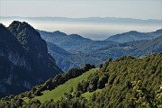 14 Vista verso la pianura padana e gli Appennini
